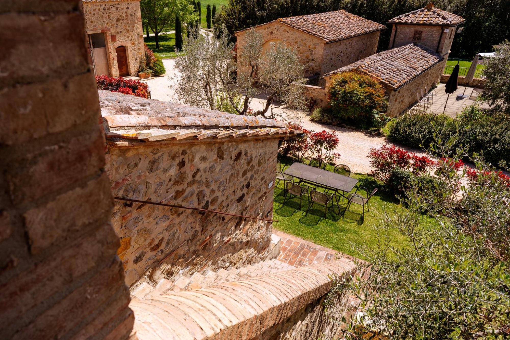 Villa Le Beringhe - Wine Pool & Relax Colle Val D'Elsa Exterior foto